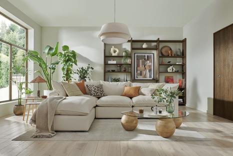 Model Six  Chaise Sofa Sicuro Eggshell