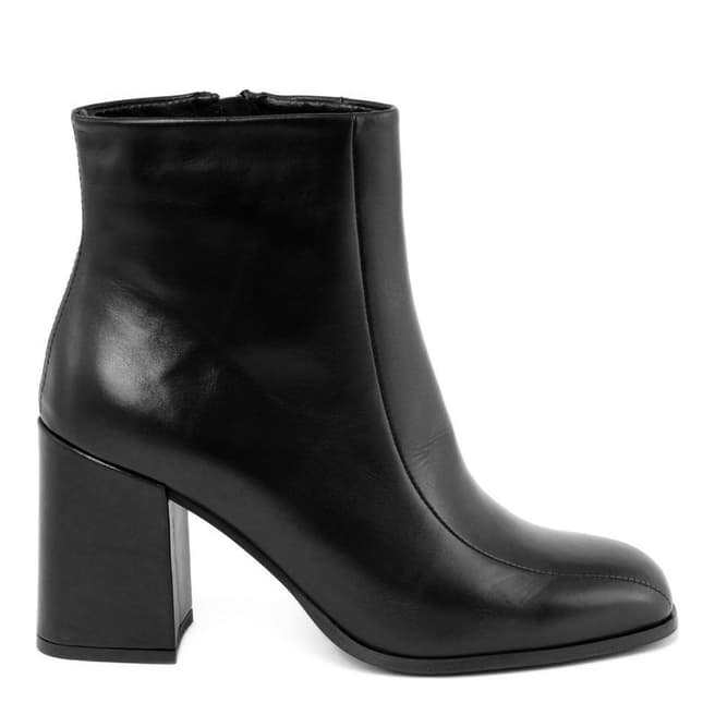 Gusto Black Leather Block Heel Tantra Boots