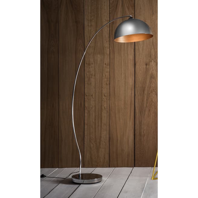 Gallery Living Ravland Floor Lamp