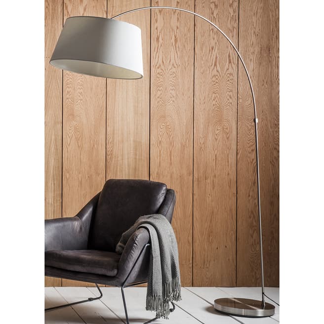 Gallery Living Sagen Floor Lamp