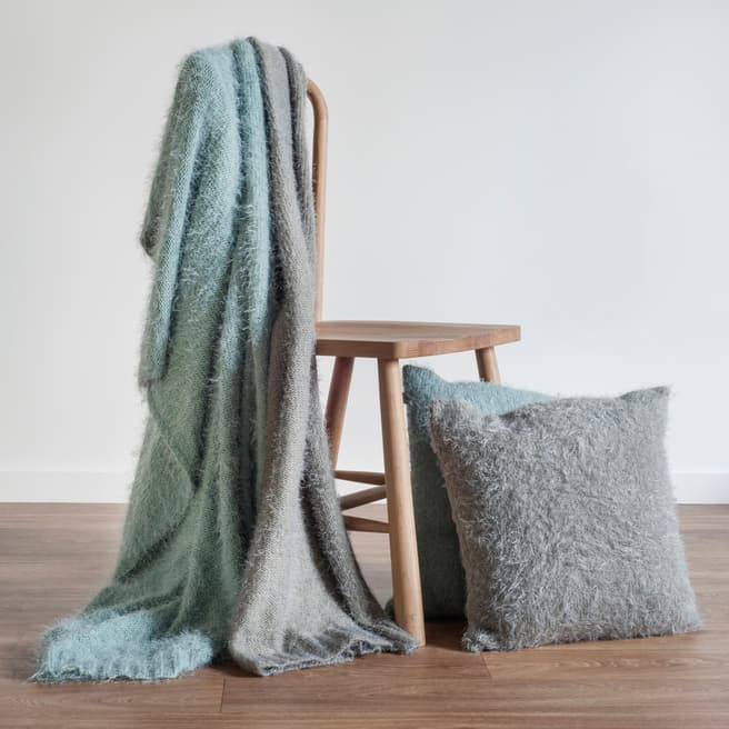 Gallery Living Silver Textured Throw 123x152cm