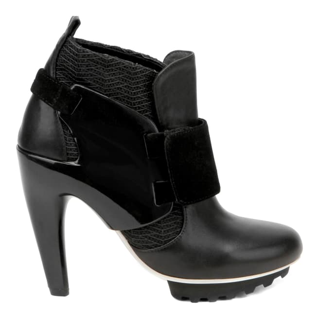 United Nude Black and Black Riz Spring Eros Ankle Boots