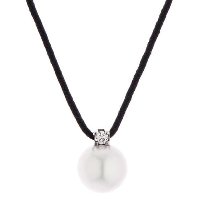 Pretty Solos Black Nylon String Pearl Necklace