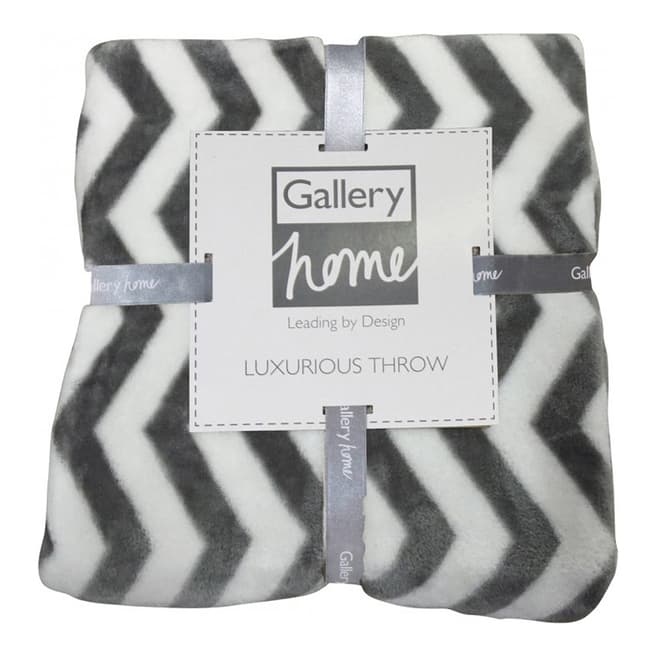 Gallery Living Grey Zig Zag Flannel Fleece Throw  140 x 180cm