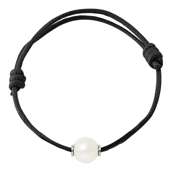 Manufacture Royale Black Cotton String Bracelet with Natural Freshwater Pearl  10-11 mm