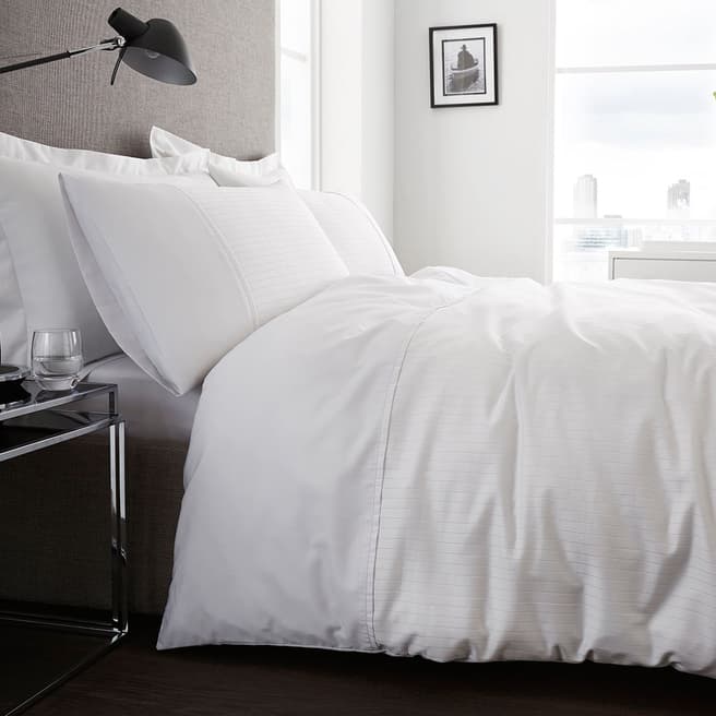 Limited Edition Classic Stripe Double Duvet Cover Set, White