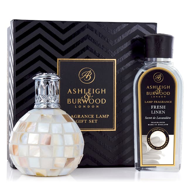Ashleigh and Burwood Arctic Tundra & Fresh Linen Gift Set