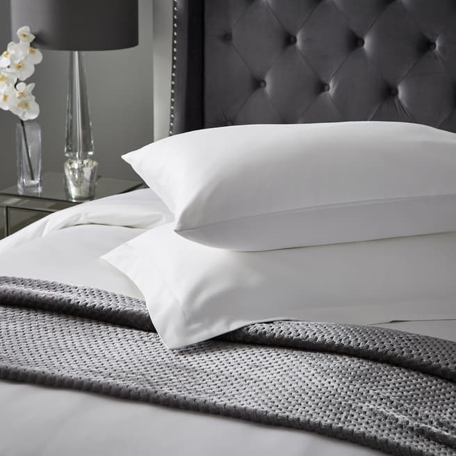 Hotel Living 1000TC Super King Housewife Pillowcase, White