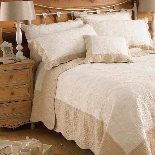 Paoletti Fayence Double Bedspread, Ivory/Taupe