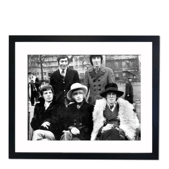 51 DNA The Rolling Stones Posing in London's Green Park 1967, Framed Art Print