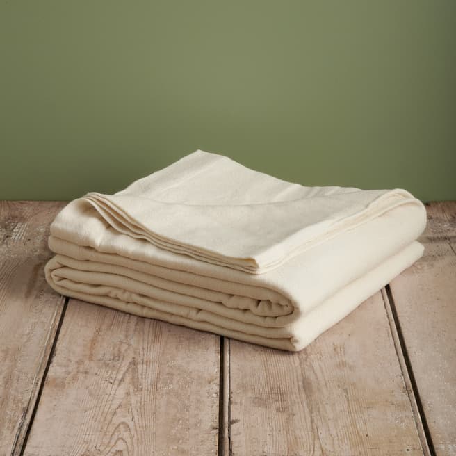 Soho Home Cream Kinsey Merino Wool Blanket 274x234cm