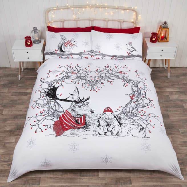 Rapport Stag And Friends King Duvet Cover Set, Red