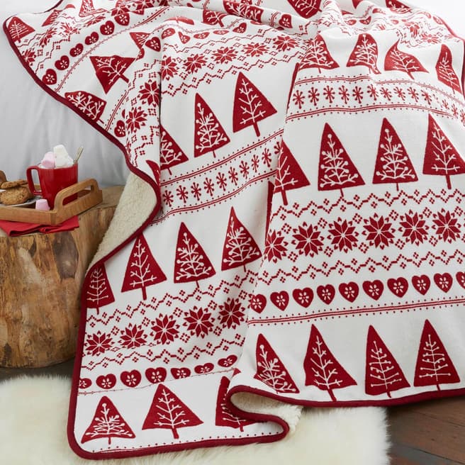 Catherine Lansfield Nordic Trees Throw, Red