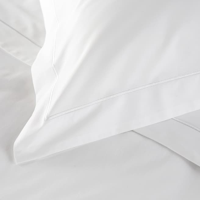 Hotel Living 800TC Single Row Cord Large Square Pillowcase, White/White
