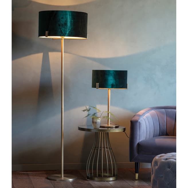 Gallery Living Nicholson Table Lamp