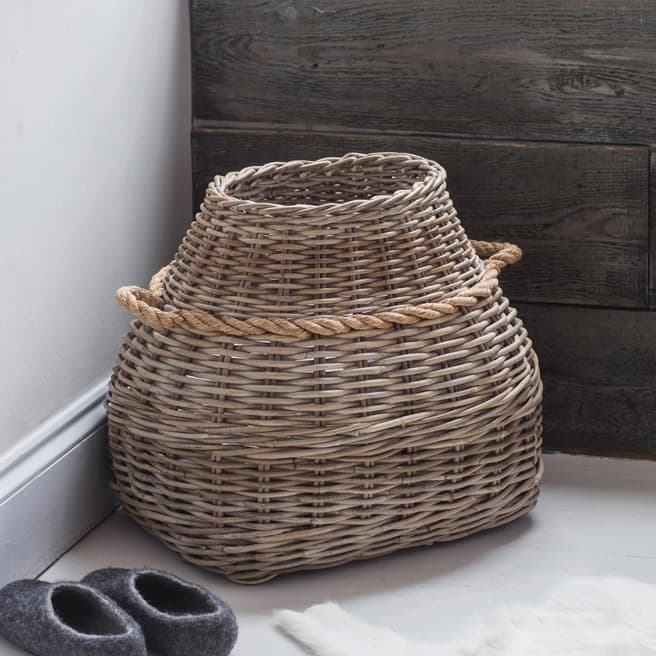 Garden Trading Rattan Bottle Laundry Basket