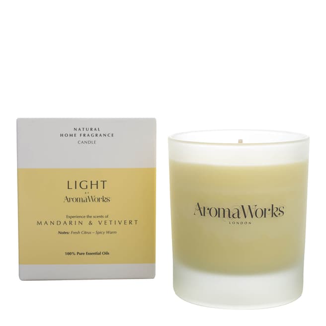 AromaWorks Light Range Mandarin & Vetivert 30cl Candle