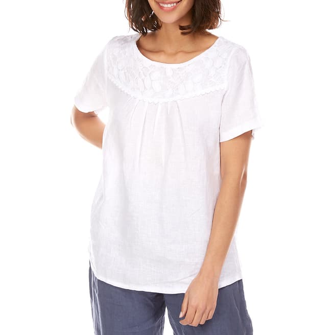 Toutes belles en LIN White Embroidered Linen T-Shirt