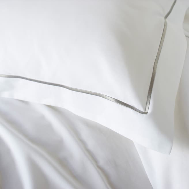 The Lyndon Company Cord Pair of Oxford Pillowcases, White/Grey