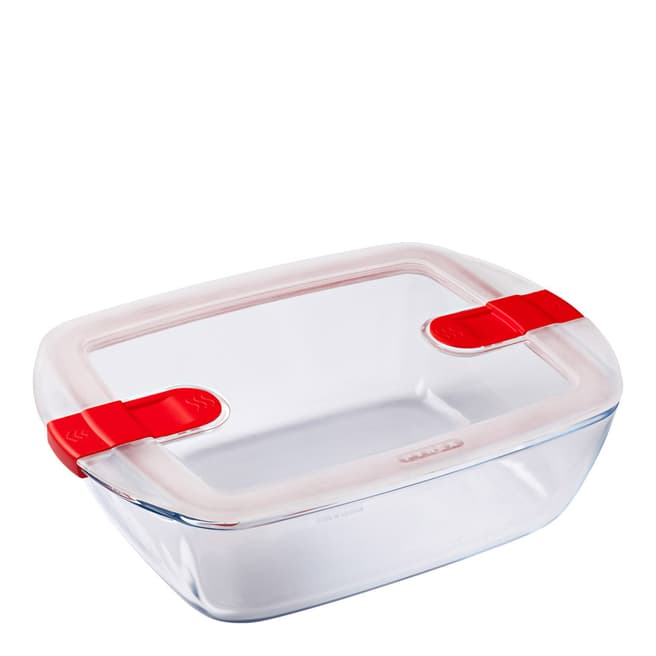 Pyrex Rectangle dish with Lid