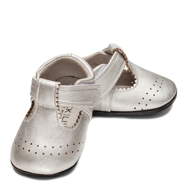 Jack & Lily Silver Avelina Scallop T-Strap Shoes