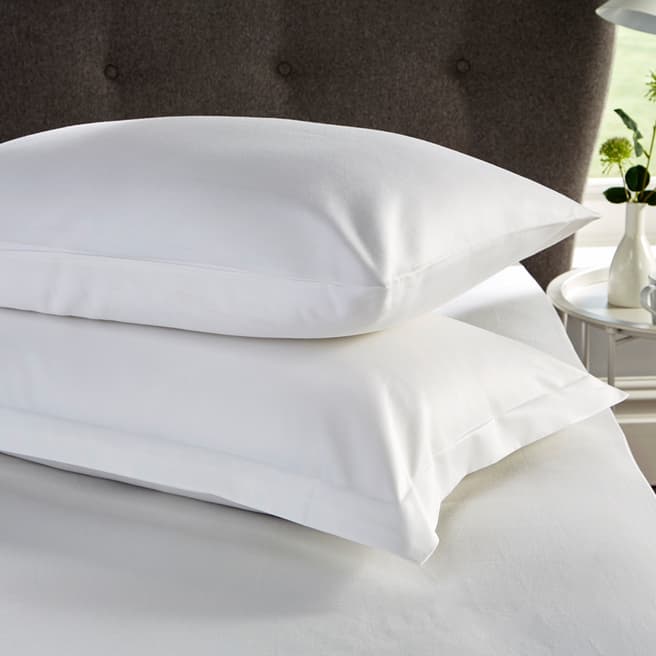 Hotel Living 400TC Pair of Oxford Pillowcases, White