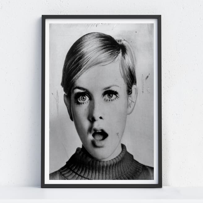 Fashion Editorials 1960s Supermodel Twiggy 44x33cm Framed Print