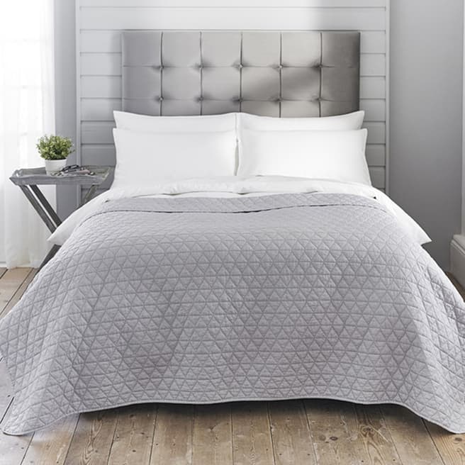 The Lyndon Company Merville 150x200cm Bedspread, Grey