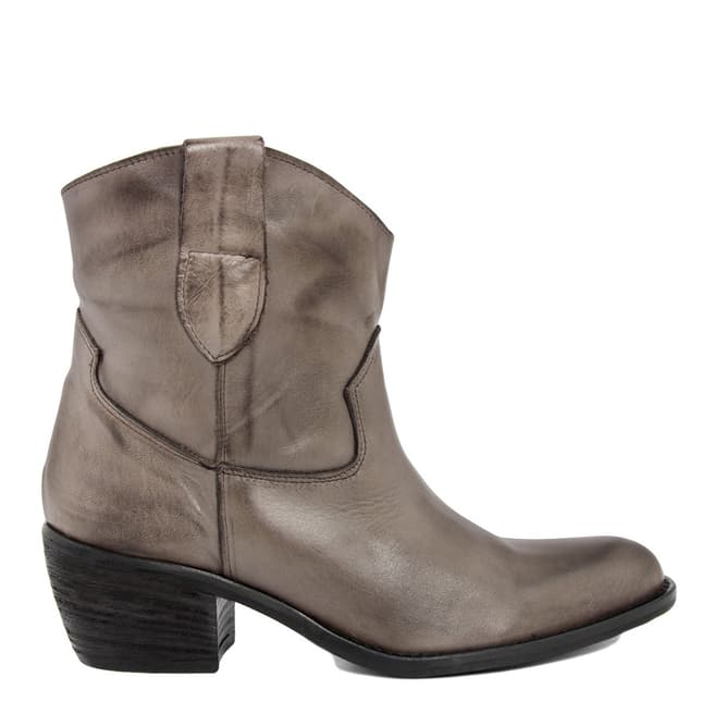 Bluetag Brown Lia Leather Western Ankle Boot