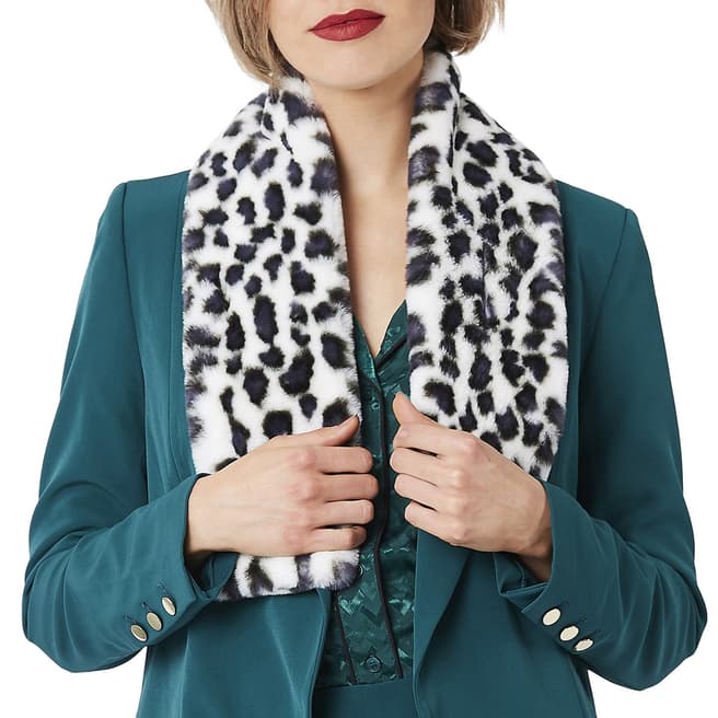JayLey Collection Black/White Animal Print Faux Fur Scarf