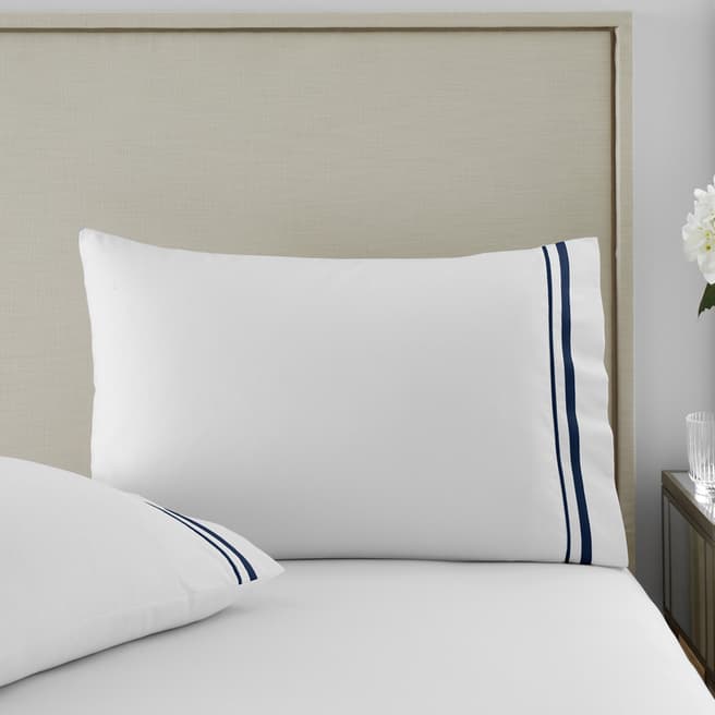 IJP 1000TC Pair of Housewife Pillowcases, White/Navy