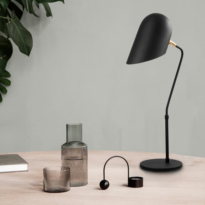 Decortie Modern Black Table Lamp