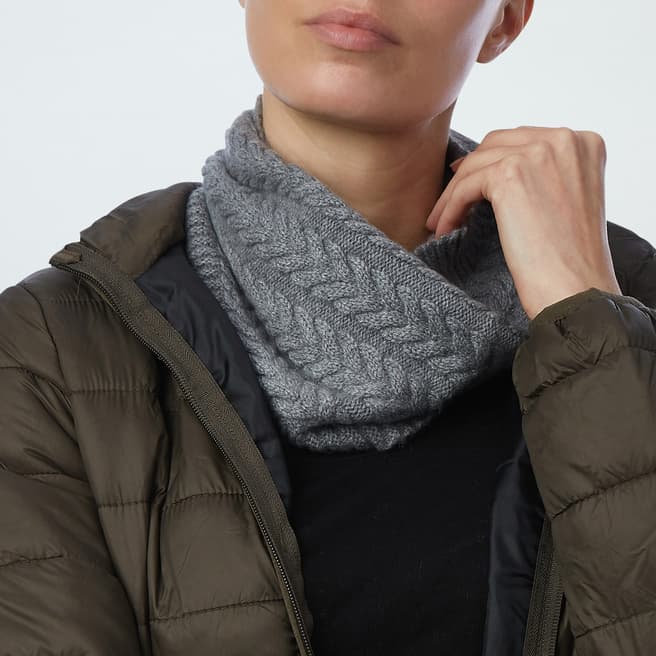 Laycuna London Grey Cashmere Cable Knit Snood