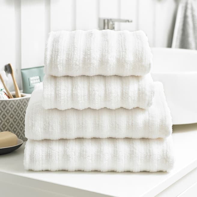 Deyongs Richmond Pair of Hand Towels, White