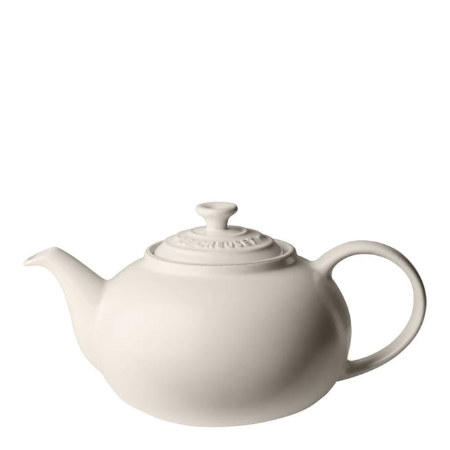 Le Creuset Classic Teapot Almond