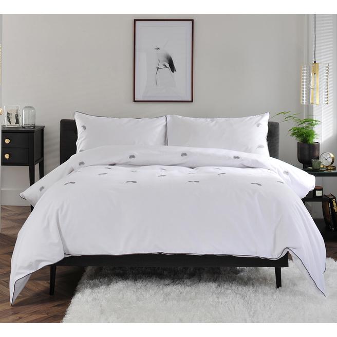 The Lyndon Company Feather Single Duvet Set, White