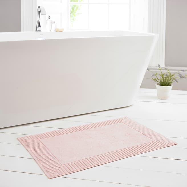 The Lyndon Company Bliss Bath Mat, Pink