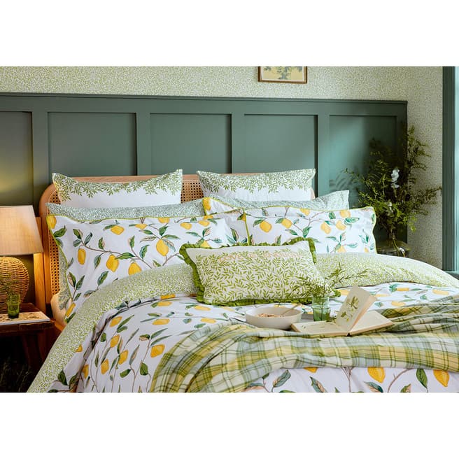 Morris & Co Lemon Tree Pair of Pillowcases, Leaf Green