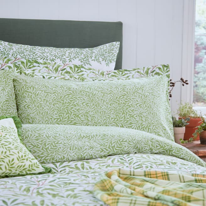 Morris & Co Willow Bough Oxford Pillowcase, Leaf Green