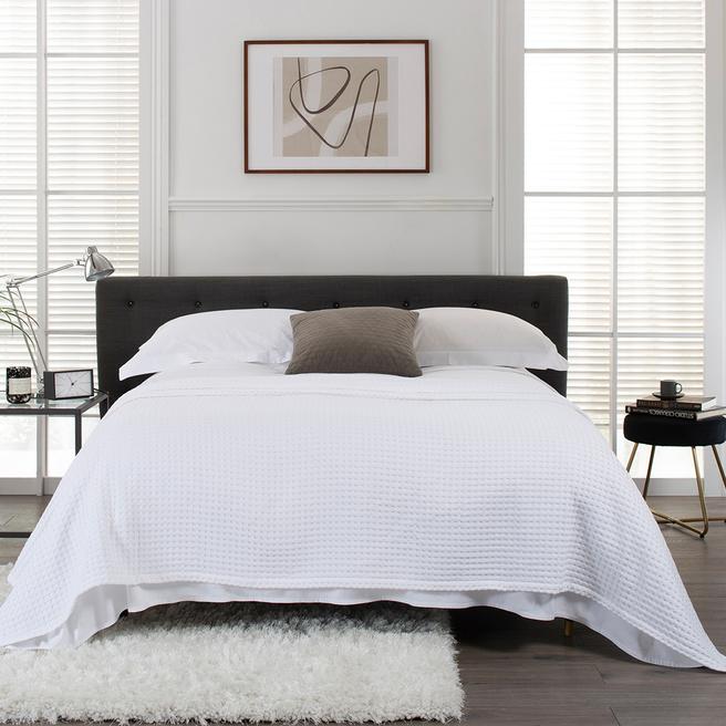 The Lyndon Company Brunswick Bedspread, White