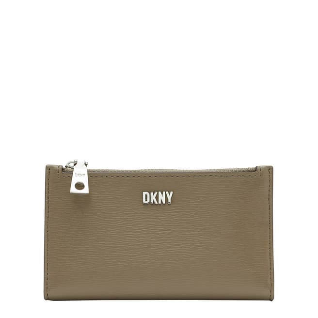DKNY  Truffle Bryant New Bifold Wallet