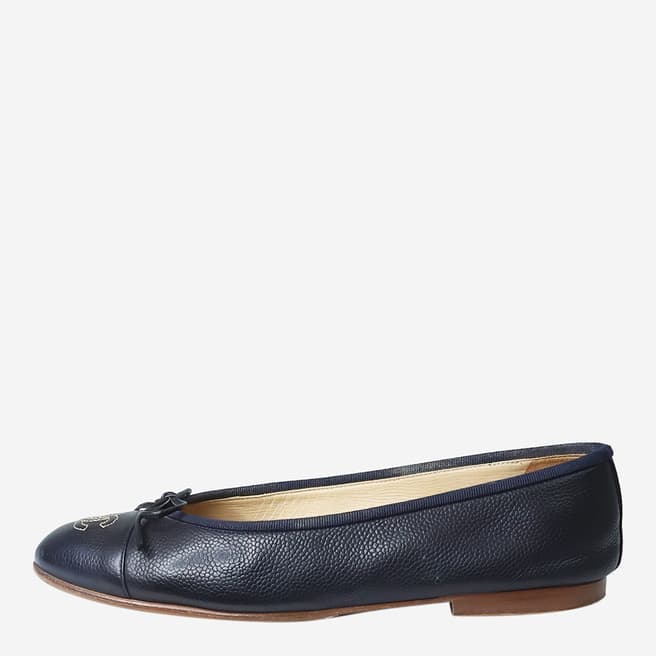 Pre-Loved Chanel Navy Contrast Stitched CC Ballet Flats EU 37