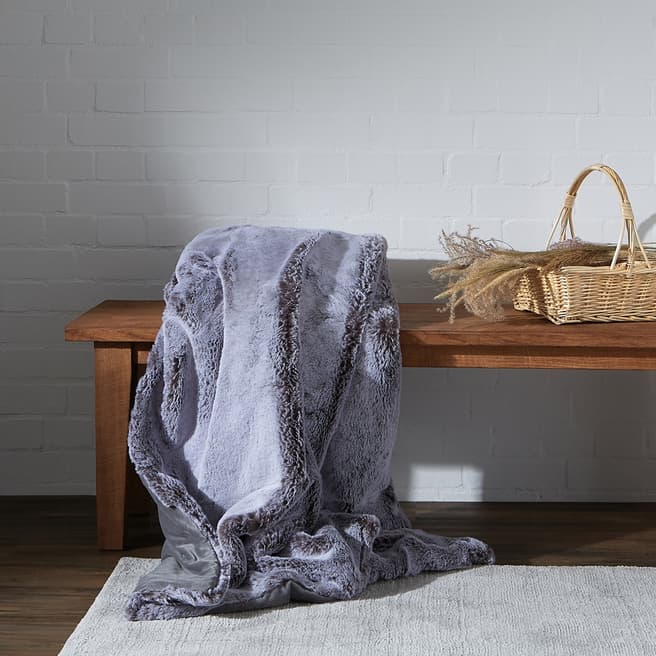 N°· Eleven Grey Frosted Tip Faux Fur Throw 130x170cm