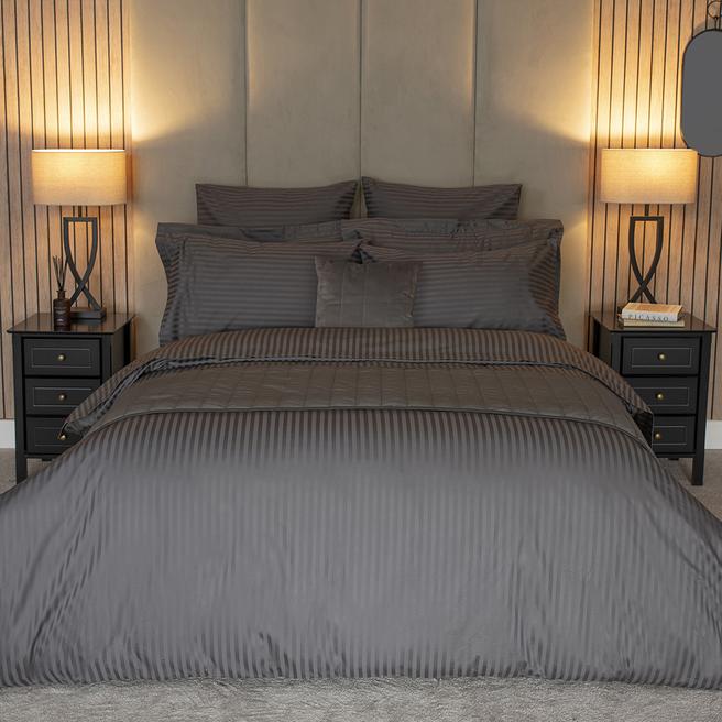 Playboy Soft Satin Stripe Super King Hoeslaken Zwart