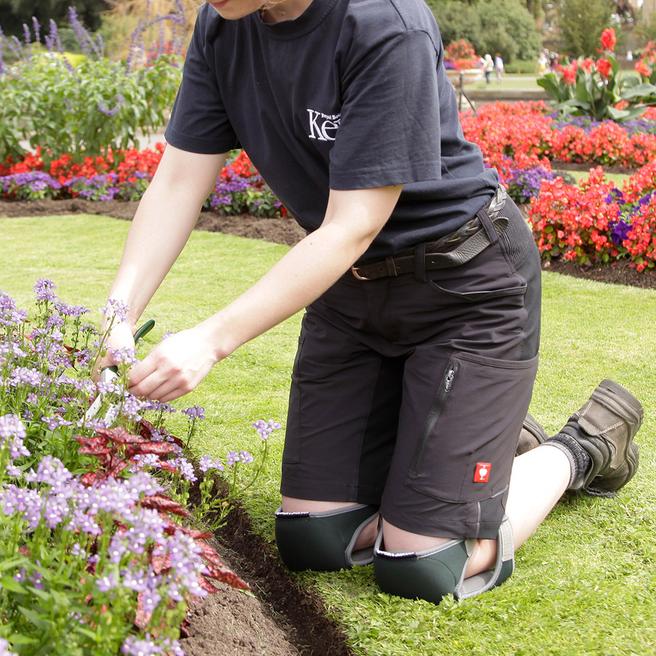 3 Layer Garden Knee Pads, Dark Green BrandAlley