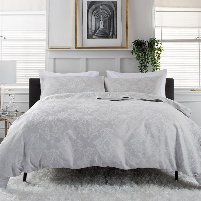 Versailles Super King Duvet Set, Silver / Ecru BrandAlley
