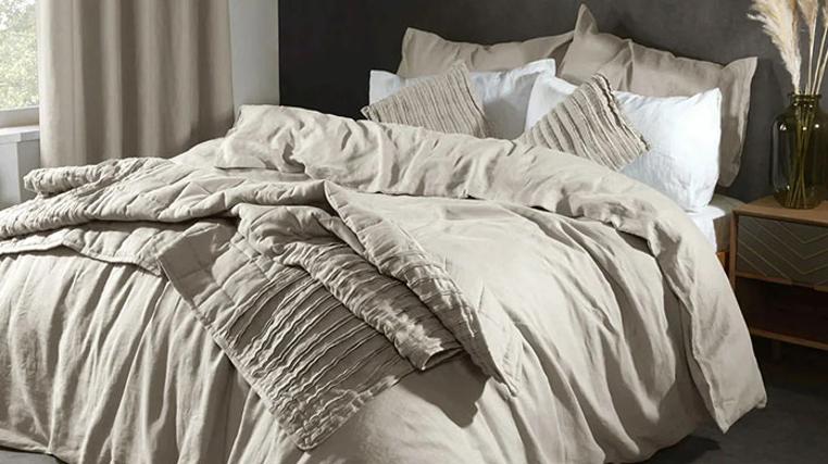 Brand Debut: Lazy Linen