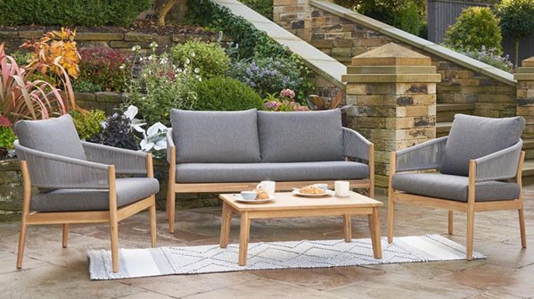 Outdoor Living by Pacific Lifestyle