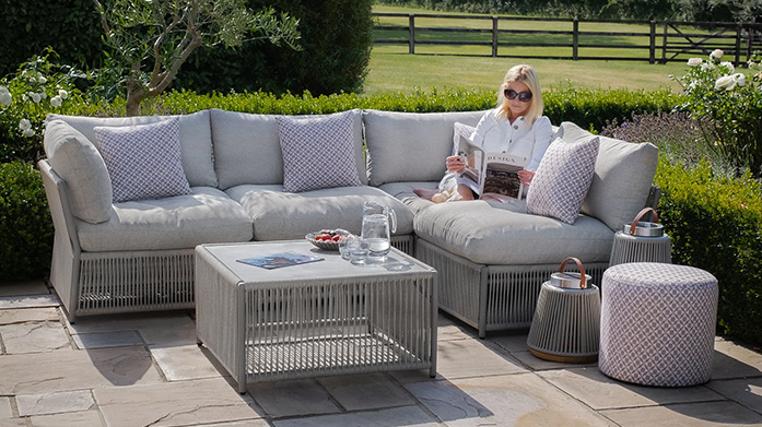 Maze Garden Furniture & Accessories