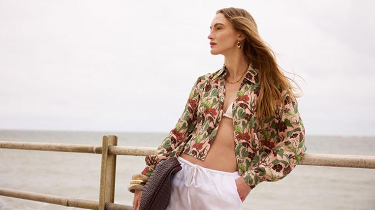 No.Eleven: Beach, Pool & City Ready